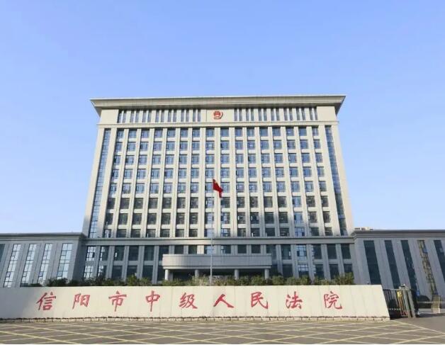 2022年6月7日冠领拆迁纠纷律师到河南省信阳市开庭