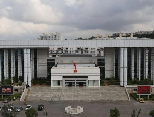 2022年6月22日冠领拆迁补偿纠纷律师到云南普洱市办案