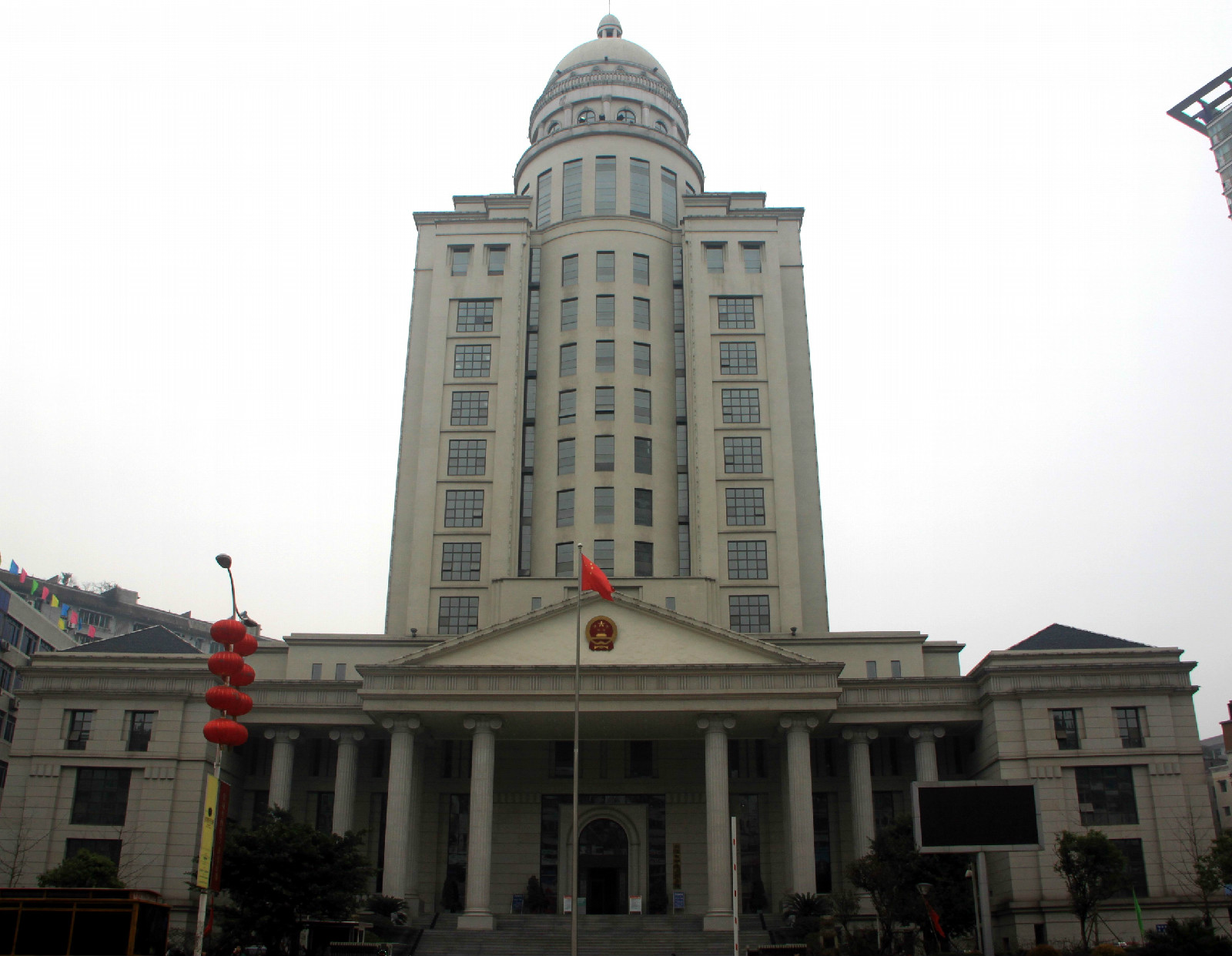 2022年7月19日冠领拆迁纠纷律师到四川省内江市开庭