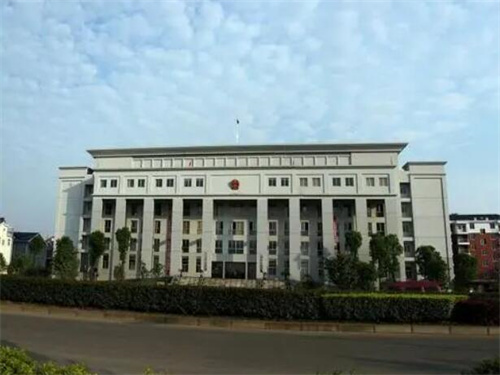 2022年8月2日冠领拆迁纠纷律师到湖北省宜都市开庭