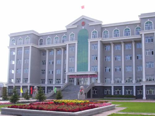 2022年8月6日冠领拆迁补偿纠纷律师到黑龙江海伦市办案