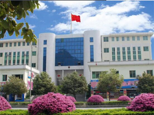 2022年11月30日冠领拆迁纠纷律师到贵州省铜仁市开庭