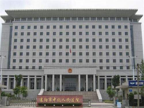 2022年12月16日冠领拆迁纠纷律师到湖北省襄阳市开庭