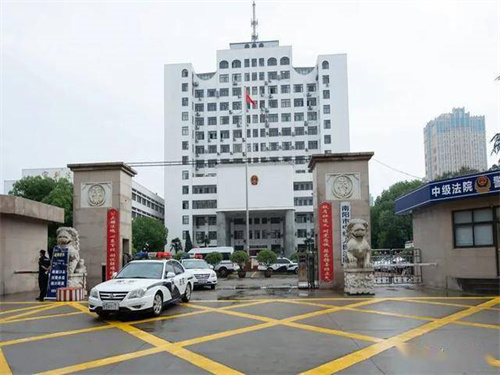 2022年12月15日冠领拆迁补偿纠纷律师到河南信阳市办案