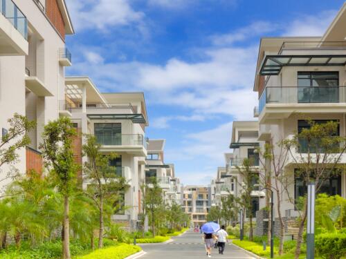 【胜诉故事】商住房屋按住宅标准补偿?冠领律师代理海南撤销补偿决定书行政复议成功-1