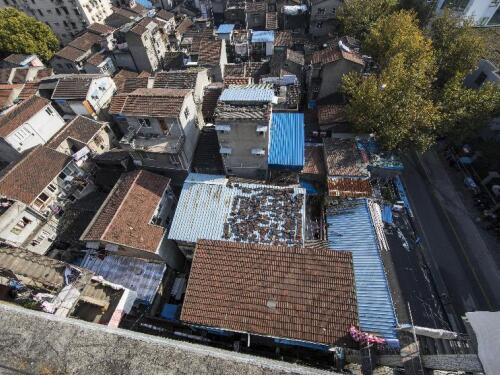 江西拆迁律师-老房拆迁签了协议但未搬迁能凭协议直接拆除房屋吗 江西拆迁律师-老房拆迁签了协议但未搬迁能凭协议直接拆除房屋吗