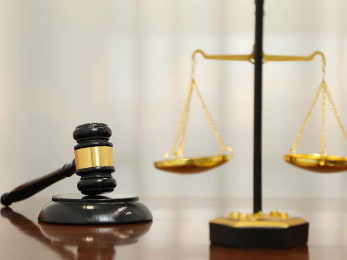 冠领说法:镇行政机关有权与被拆迁人签订拆迁补偿协议吗 冠领说法:镇行政机关有权与被拆迁人签订拆迁补偿协议吗