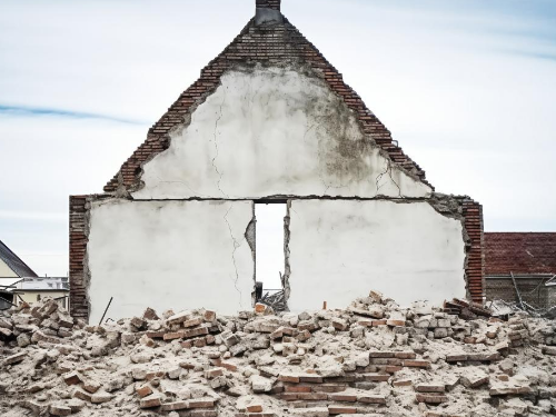 冠领律师代理福建福州确认强拆部分房屋及附属物的行为违法-1 冠领律师代理福建福州确认强拆部分房屋及附属物的行为违法-1