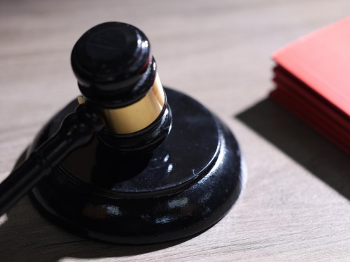 【胜诉故事】城中村改造安置补偿一直未履行，冠领律师助委托人逆转一审获60日内重作处理-2