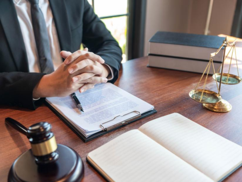 冠领律师代理山东泰安承包鱼塘诉不履行法定职责案胜诉-1