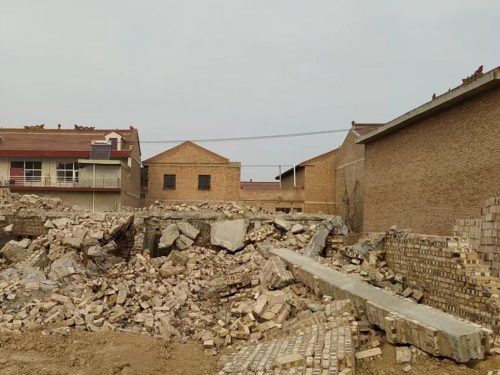 农房遭强拆拆迁补偿悬殊，最高院调解获安置房及30余万货币补偿