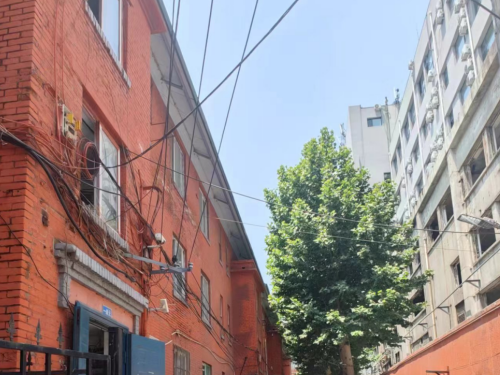 宅基地及附属物拆迁补偿有分歧，法院责令征收部门作出补偿决定